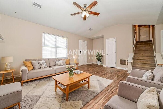 Foto del edificio - 35 Hampton Oaks Dr