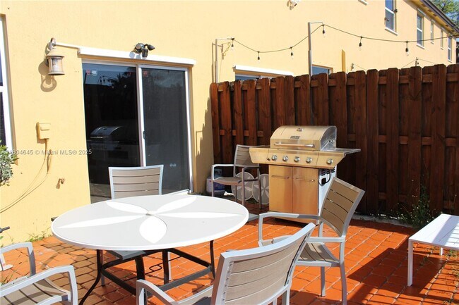 Foto del edificio - 9001 SW 227th St