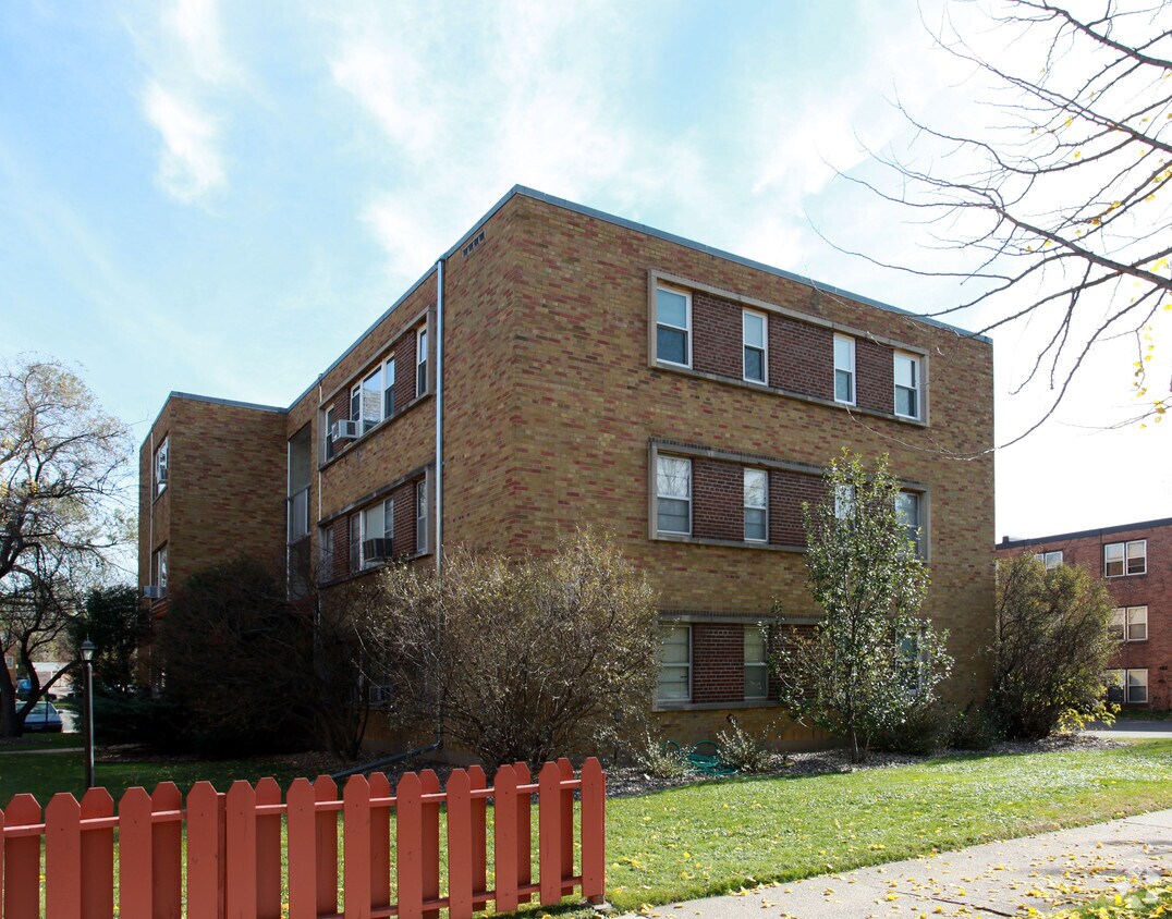 Foto del edificio - 3429 Emerson Ave S