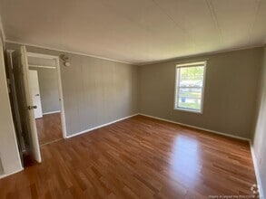 Building Photo - 618 Dashland Dr