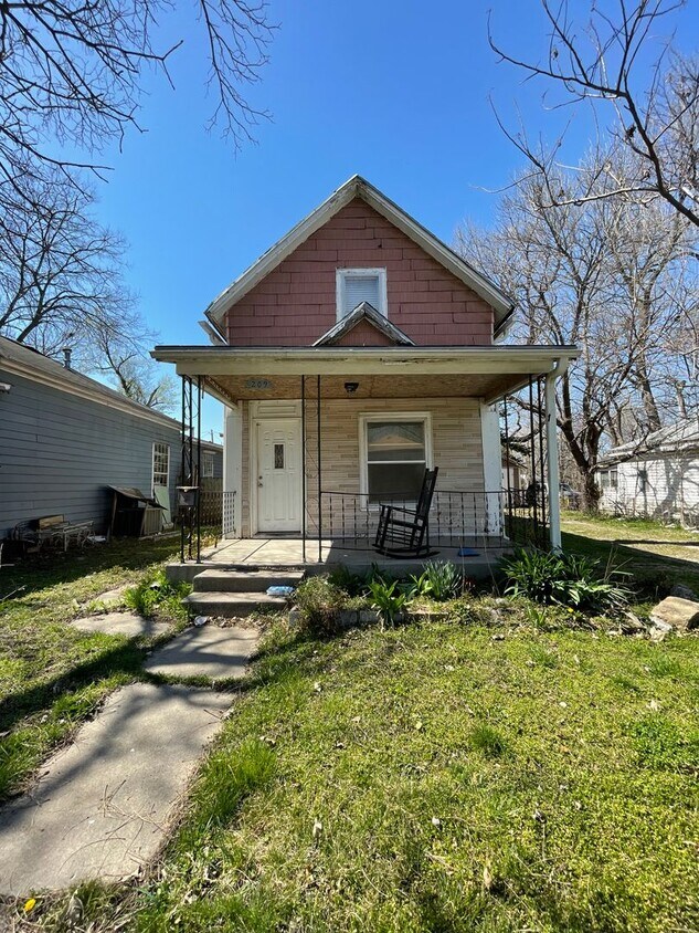 Primary Photo - 209 Congress St