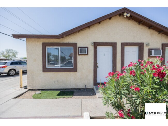 Foto del edificio - Welcome to your New Home in PhoenixA Cozy ...