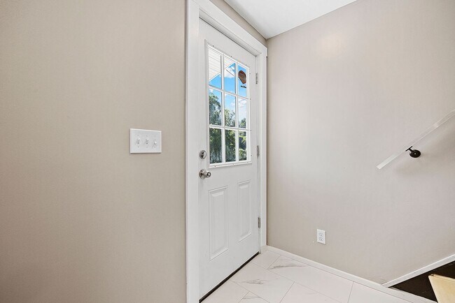 Photo - 529 Spruce St House