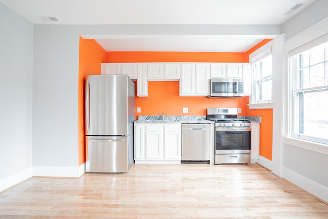 Building Photo - Beautiful 2-Bedroom Apartment in Covington!