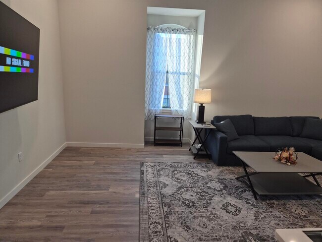 Foto del edificio - 36 Pleasant St