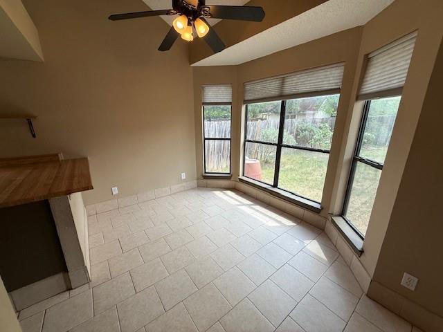 Foto del edificio - 16401 Knottingham Dr