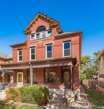 Building Photo - 254 Thurman Ave