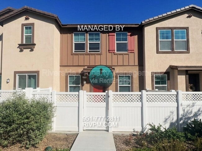 Building Photo - 34495 Agave Dr