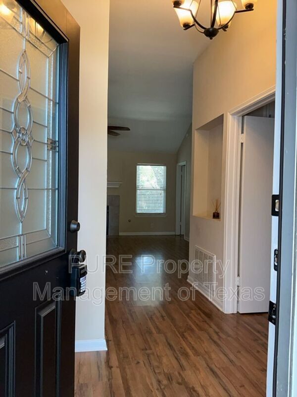 Foto del edificio - 103 Mockingbird Cove