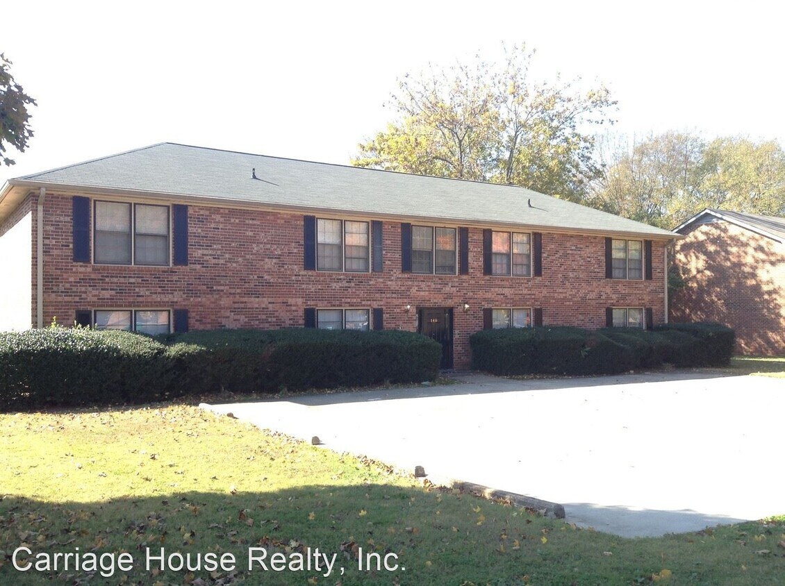 Primary Photo - 2 br, 2 bath Apartment - 140 Barrington Place