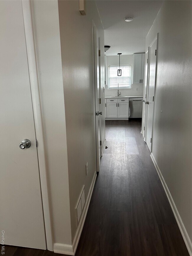 Foto del edificio - 4 Marian Ct