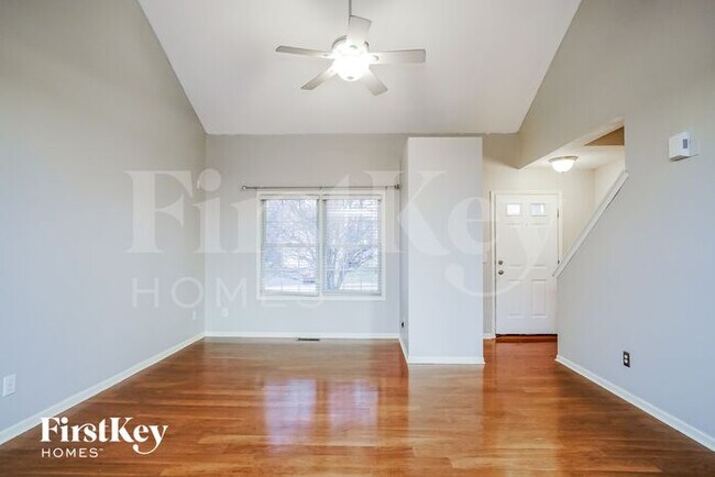 Foto del edificio - 1374 Harold Stewart Pkwy