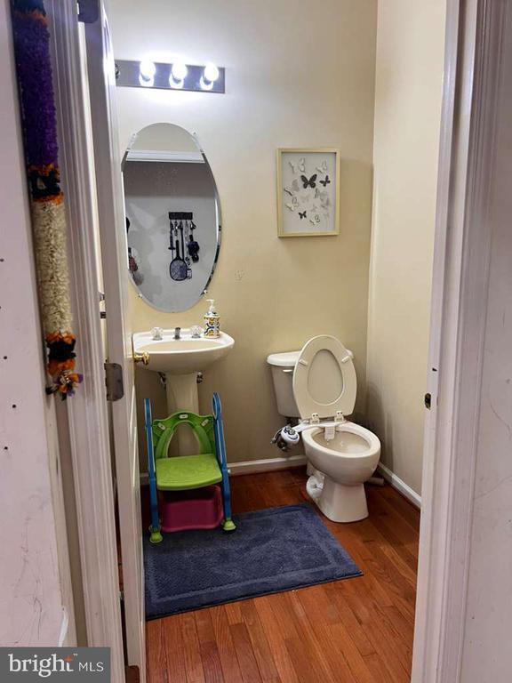 Foto del edificio - 22587 Welborne Manor Square