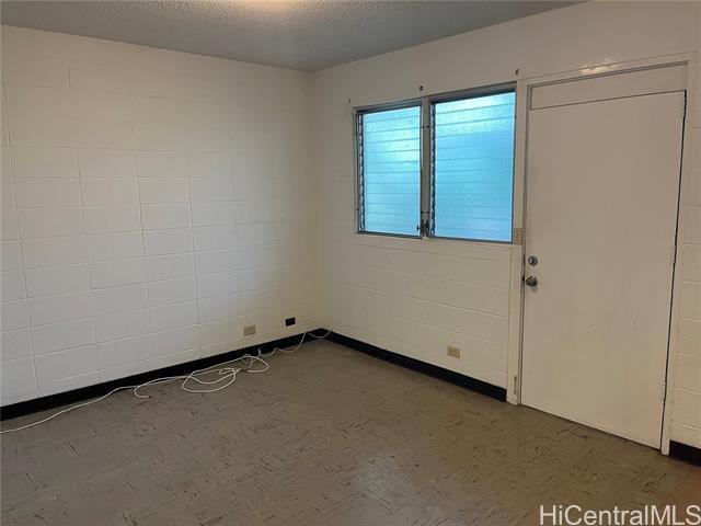 Foto del edificio - 1475 Thurston Ave