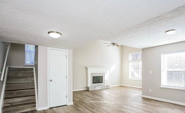 Building Photo - 8267 Calgary Ct