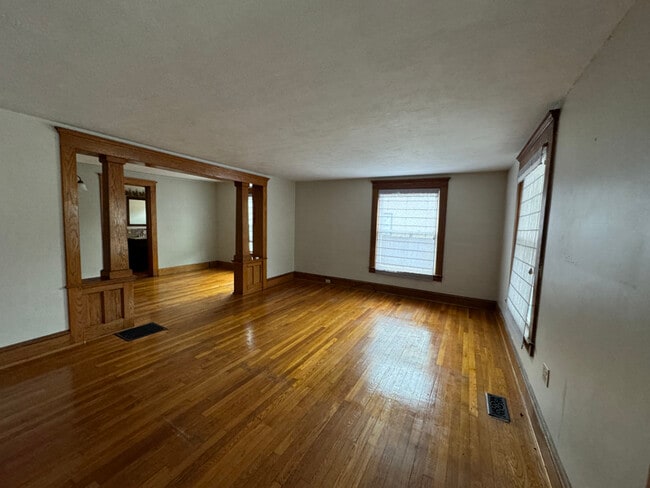 Building Photo - 51 Clinton Ave