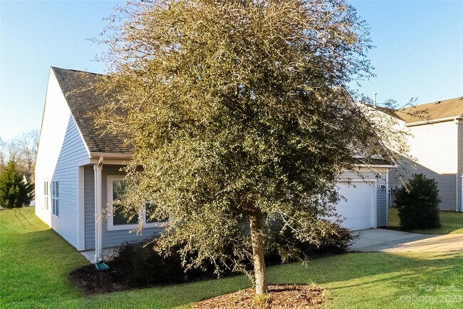 Foto del edificio - 1161 Rainier Ln