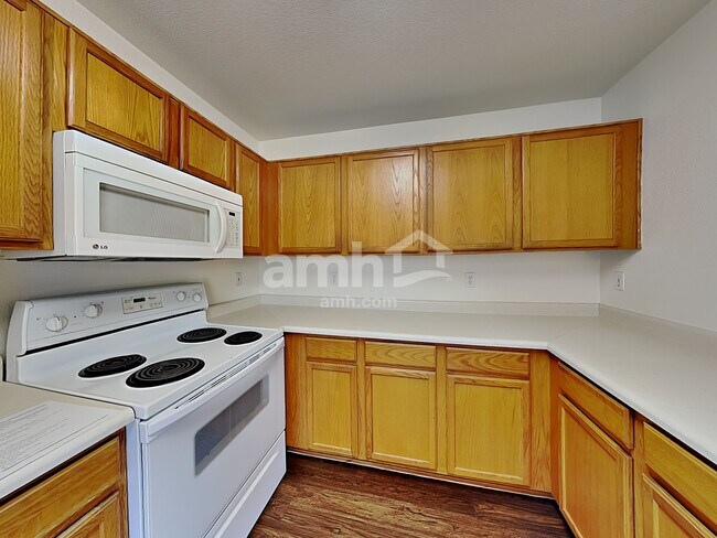 Foto del edificio - 16400 N Lasso Dr