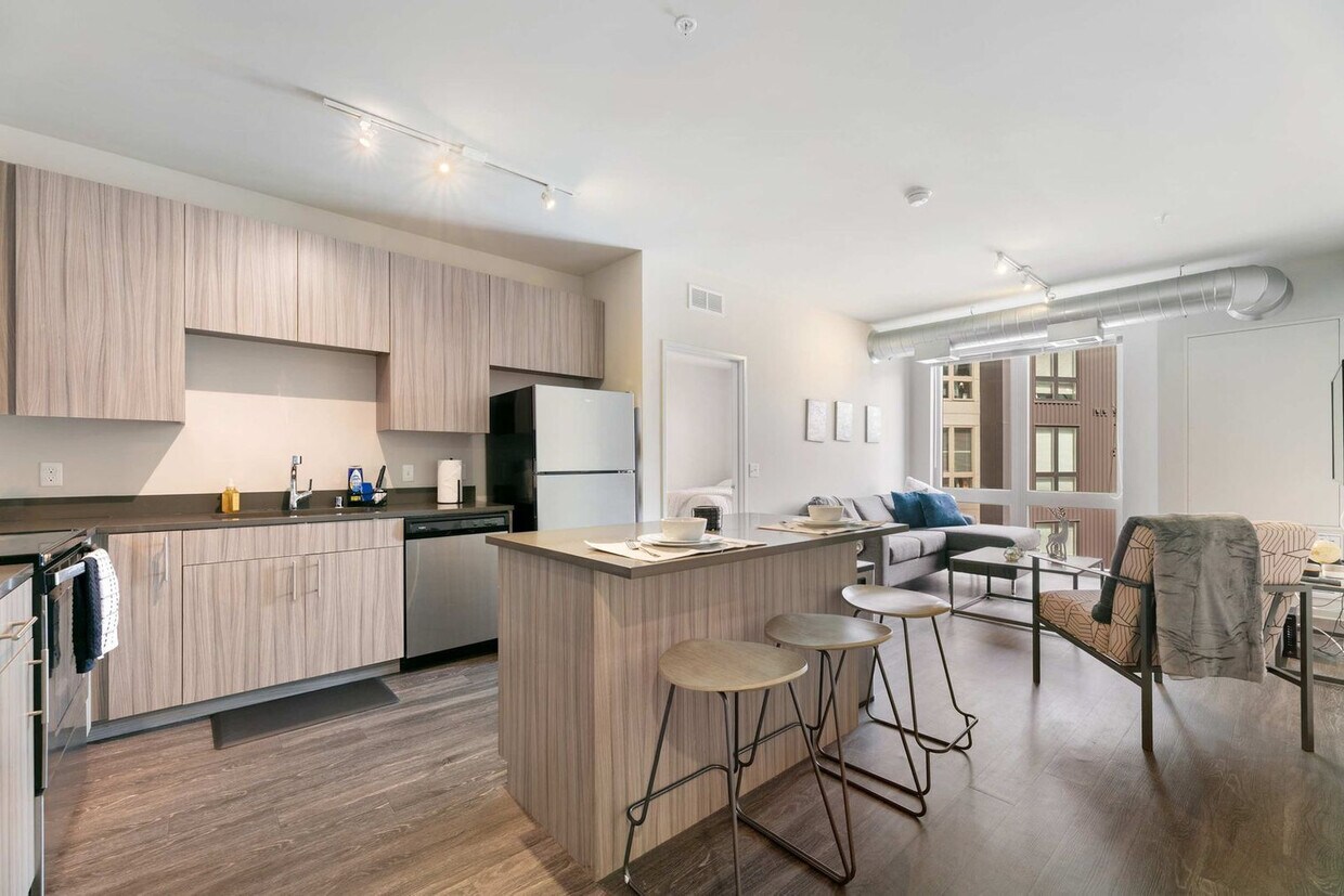 Foto principal - 2939 4th St SE