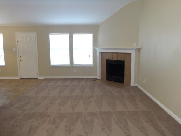 Foto del edificio - 213 Rawhide St