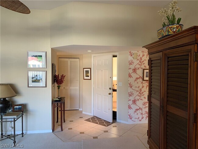 Building Photo - 6545 Valen Way