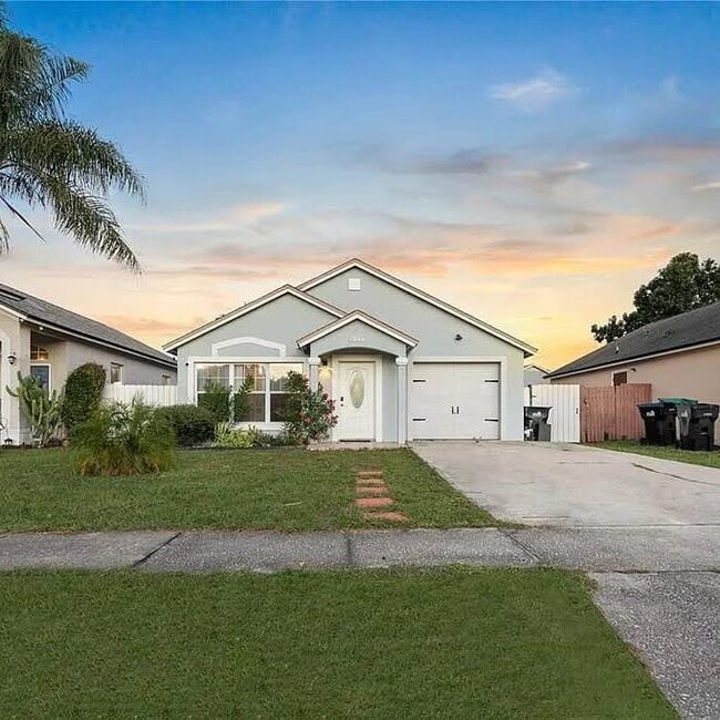 Building Photo - 9355 Dearmont Ave