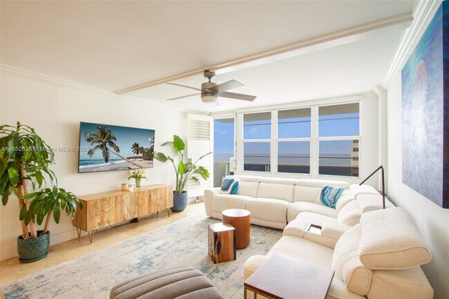 Building Photo - 3725 S Ocean Dr