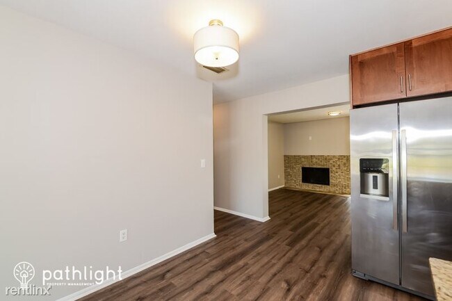 Building Photo - 3 br, 2 bath House - 4907 4th Avenue Circl...