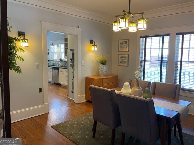 Foto del edificio - 750 Greenwood Ave NE