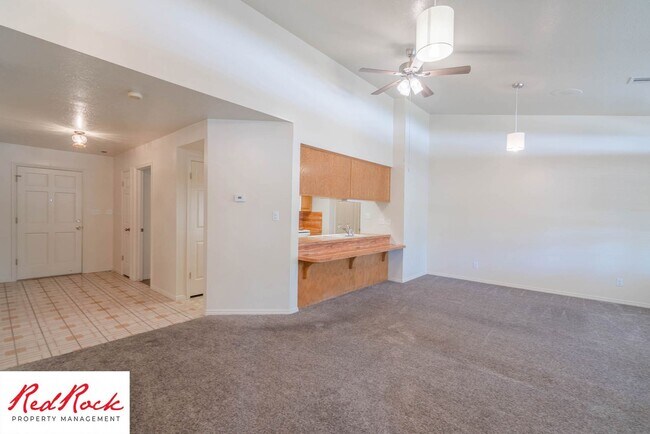 Foto del edificio - 3 Bedroom End Unit Home in Downtown St. Ge...