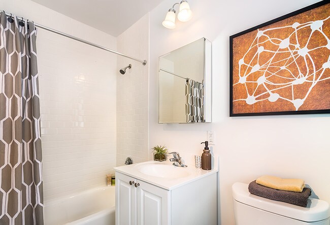 Foto del edificio - 563 VFW Parkway