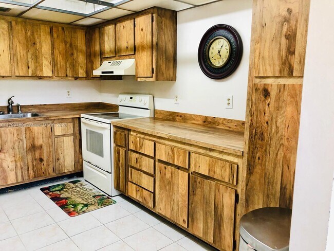 Foto del edificio - 1805 SW 81st Ter