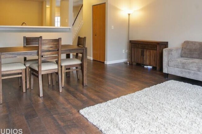 Foto del edificio - 1791 Grove Ave