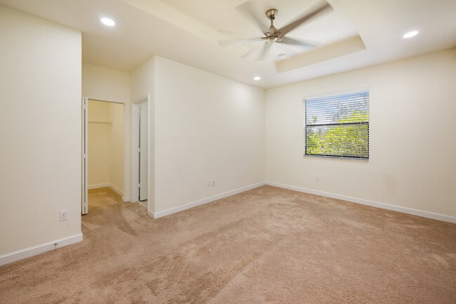 Building Photo - 6948 Broadland Way
