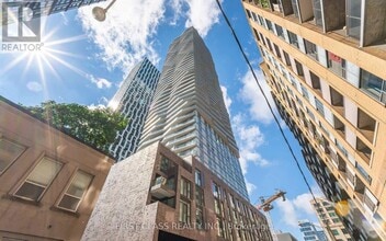 Building Photo - 100 Dalhousie St