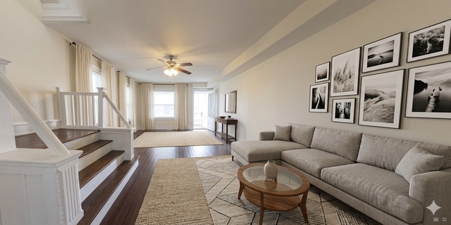 Newly Renovated 4BED 1.5BTH / Stainless Steel Appliances & Washer/Dryer Hookup! - Newly Renovated 4BED 1.5BTH / Stainless Steel Appliances & Washer/Dryer Hookup! House