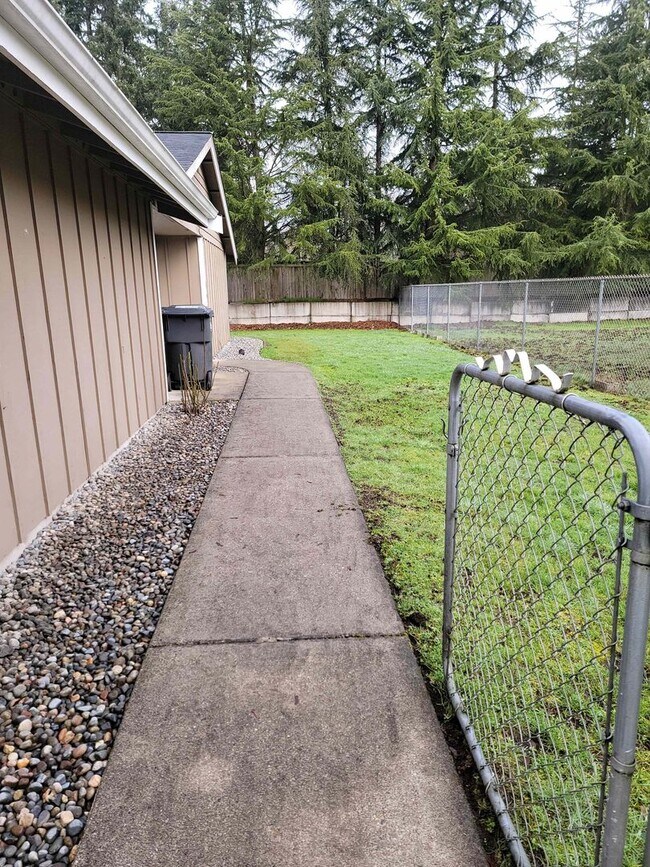 Foto del edificio - 5805-07 Mt Tacoma