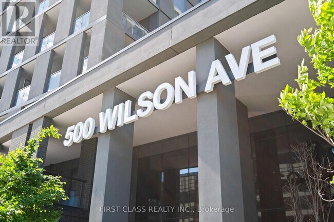Photo du bâtiment - 500 Wilson Ave