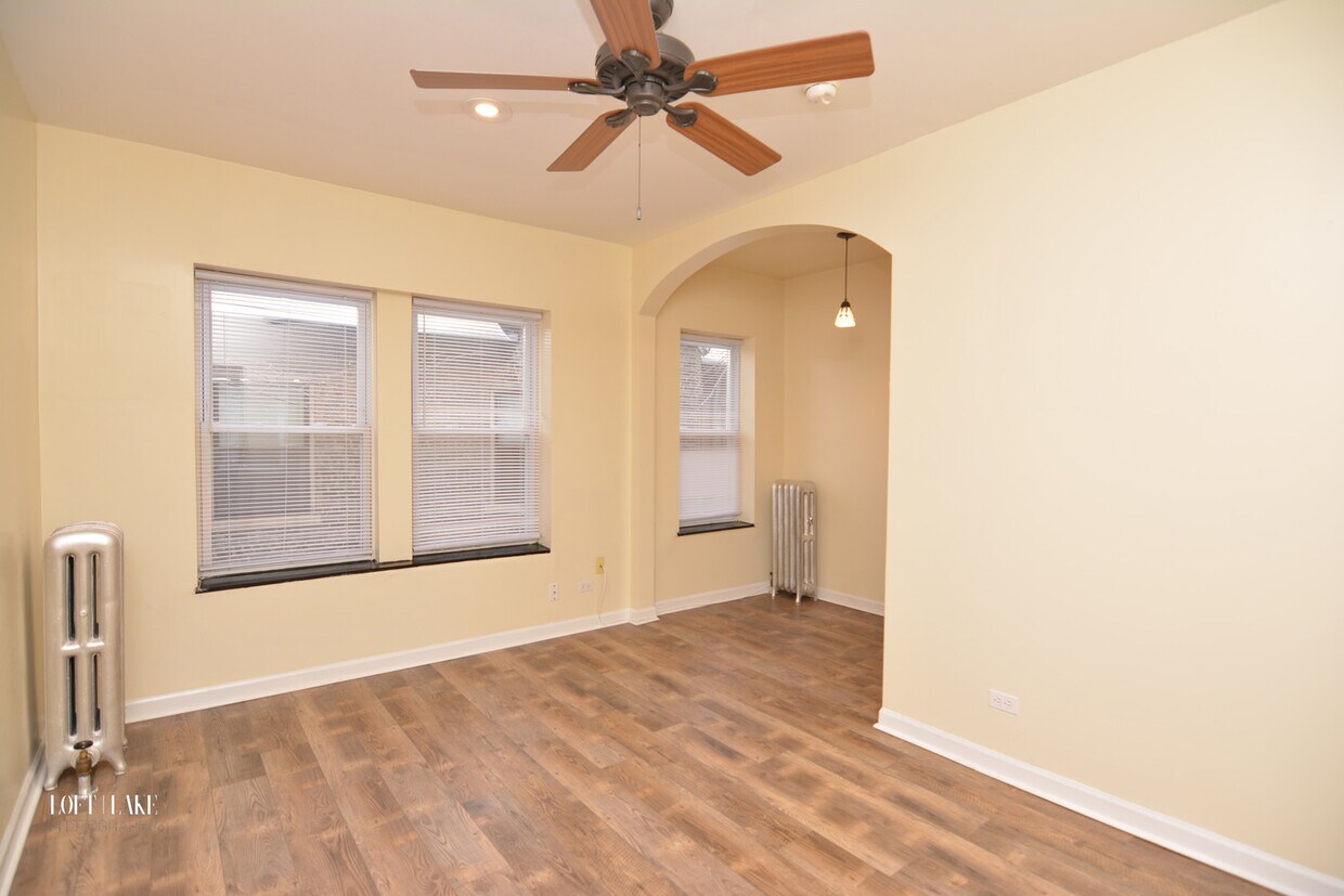 Foto del edificio - 6250 N Winthrop Ave