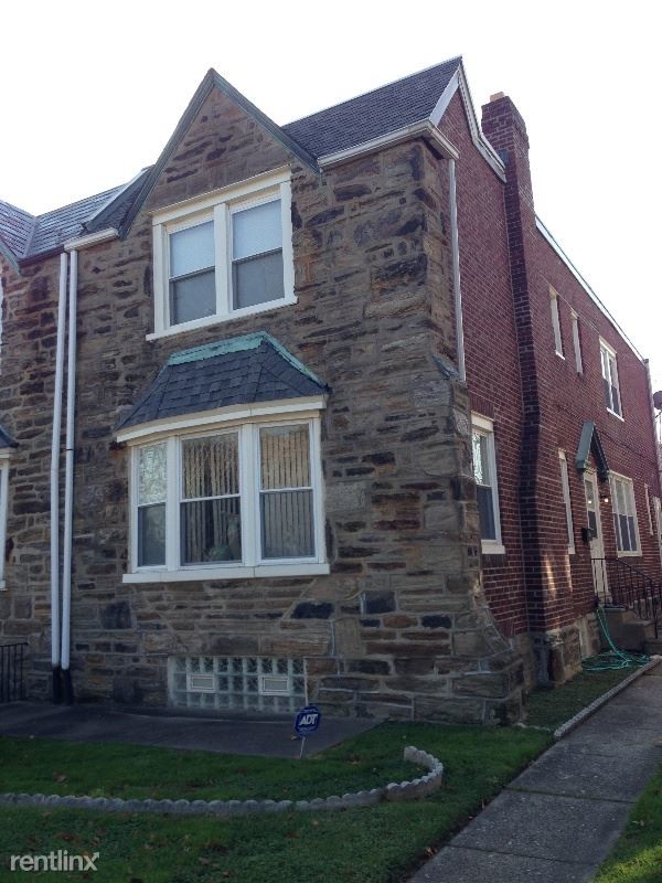 Primary Photo - 1136 Kenwyn St