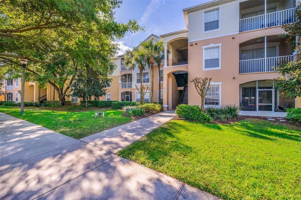 6166 Stevenson Dr Unit 302, Orlando, FL 32835 Condo for Rent in