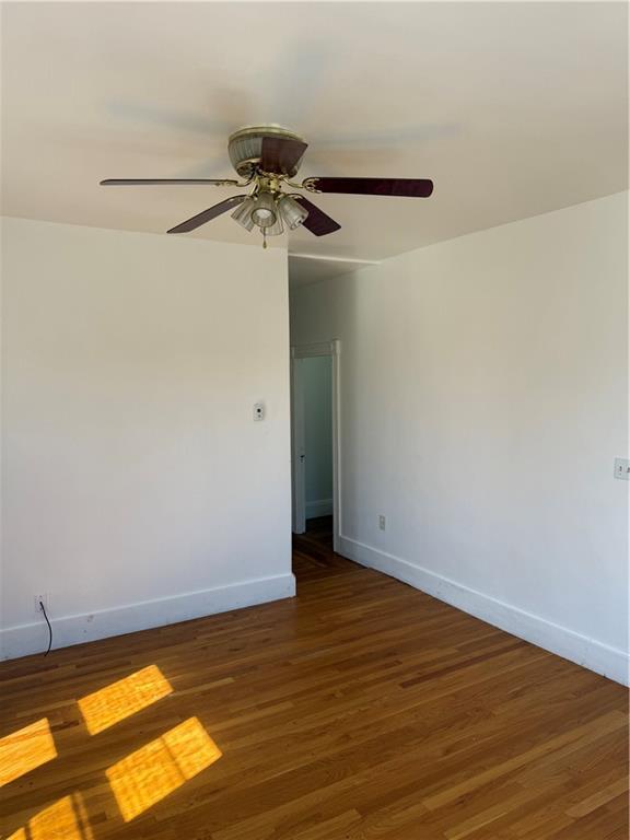 Foto del edificio - 332 Academy Ave