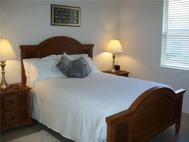 Foto del edificio - 2933 Seasons Blvd