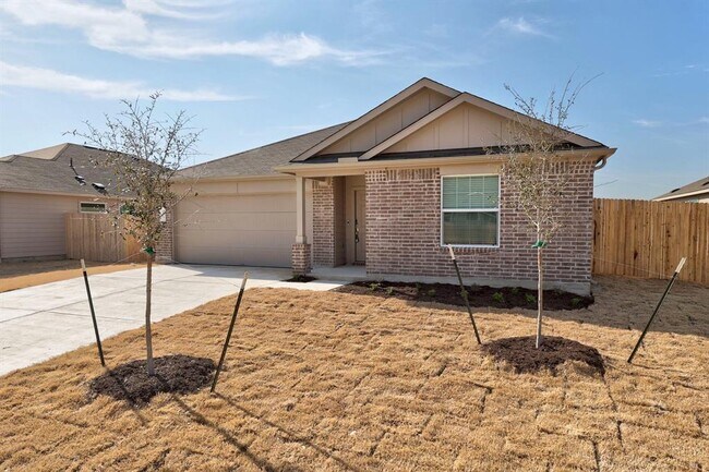 Foto del edificio - 303 Chickasaw Ln