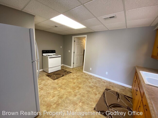 Building Photo - 2 br, 2 bath House - 246 James