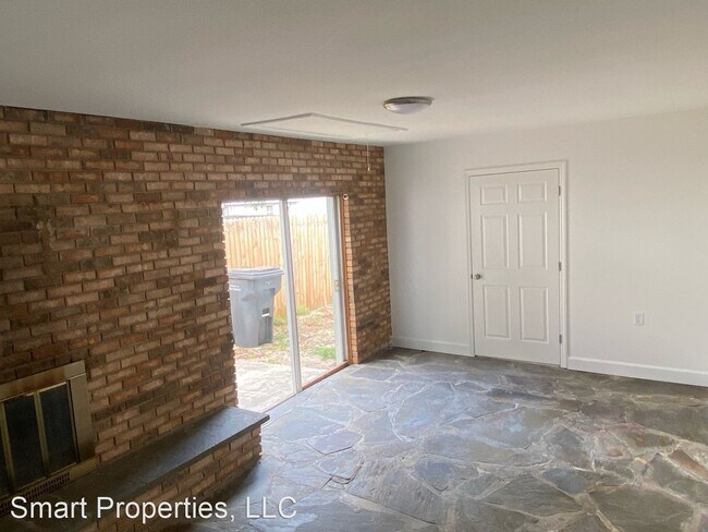 Building Photo - 3 br, 2 bath House - 5930 Crews Lake Road