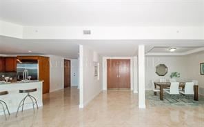 Building Photo - 2 br, 2 bath Condo - 516 Hendricks Isle Apt 4