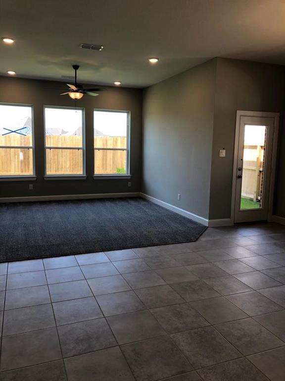 Foto del edificio - 410 Jolly Ginger Dr