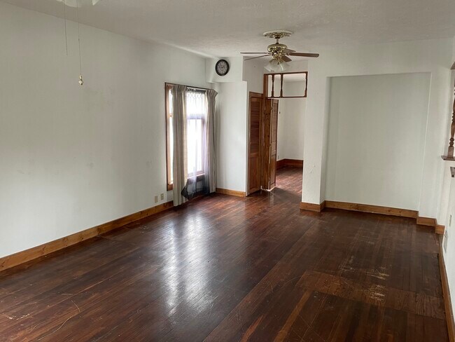 Large living room on main level. - 4519 Baldwin Ave