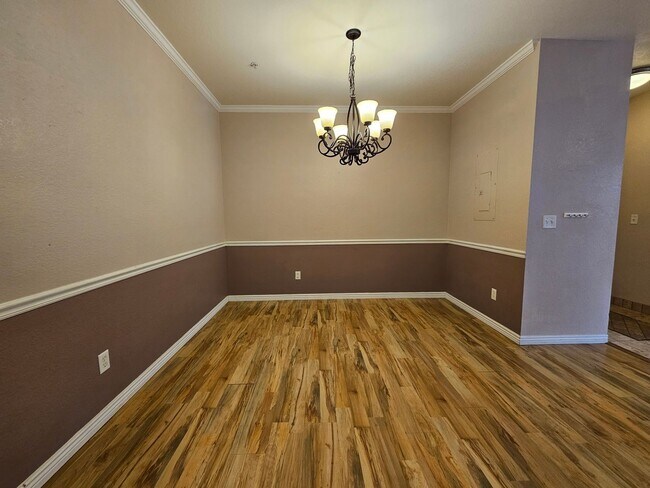 Foto del edificio - Spacious 2 Bedroom 2 Bath Condo - Close To Buckley AFB, DIA, DTC - Garage